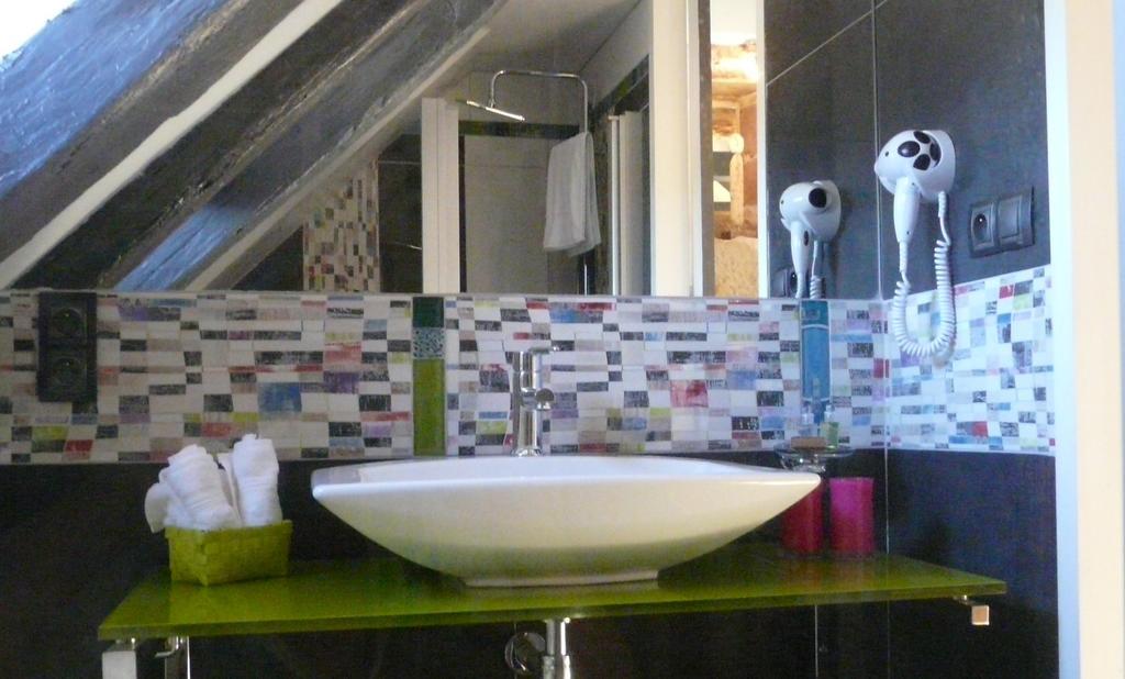 La Bastidie Noailhac  Habitación foto
